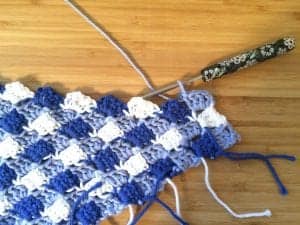 gingham crochet pillow
