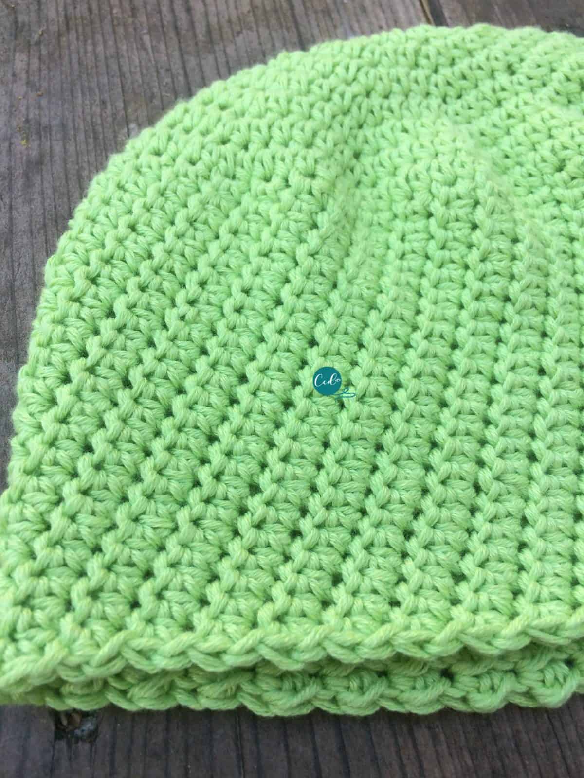 Close up of stitchwork on crochet chemo cap for summer.