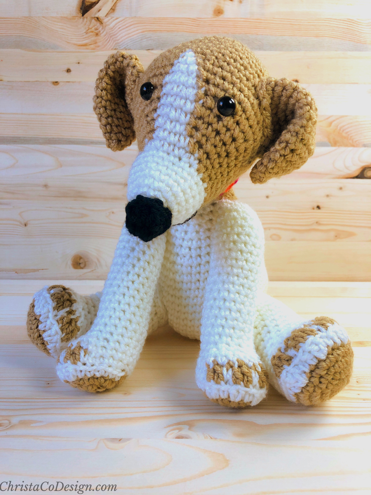 Crochet Jack Russell terrier puppy in white and brown.