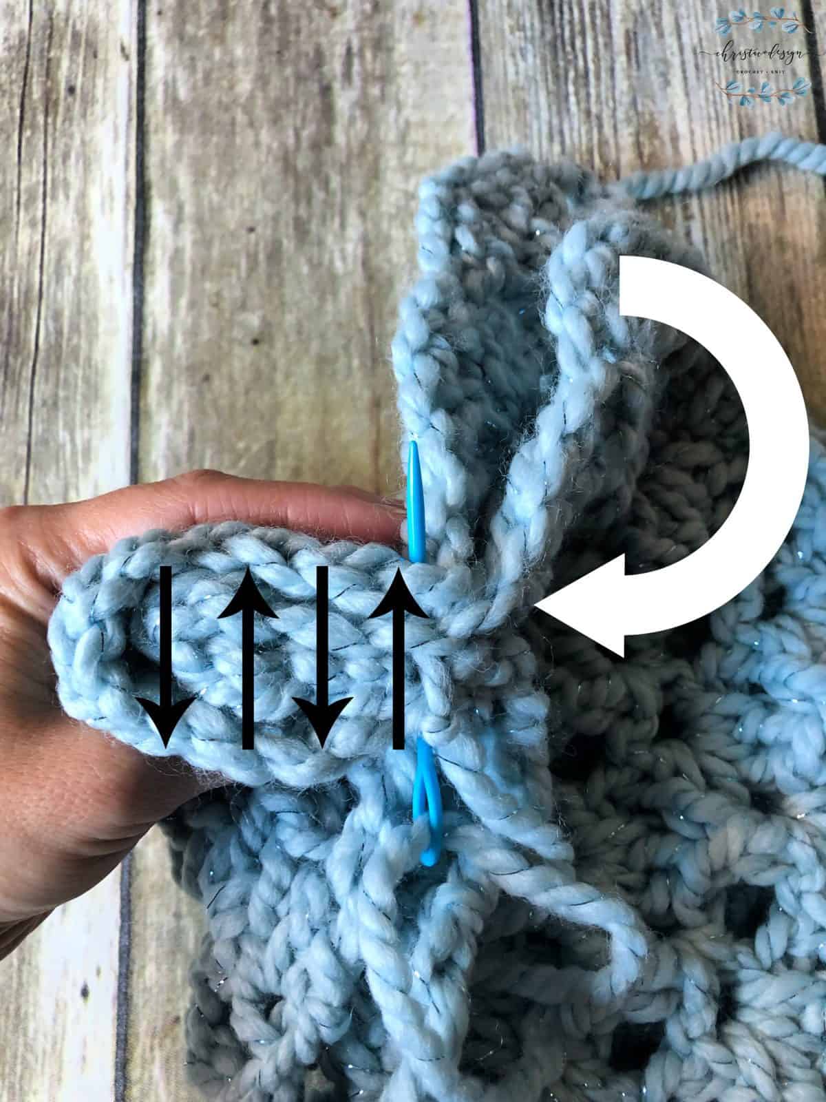 picture with arrows how to fold Sheila Cowl