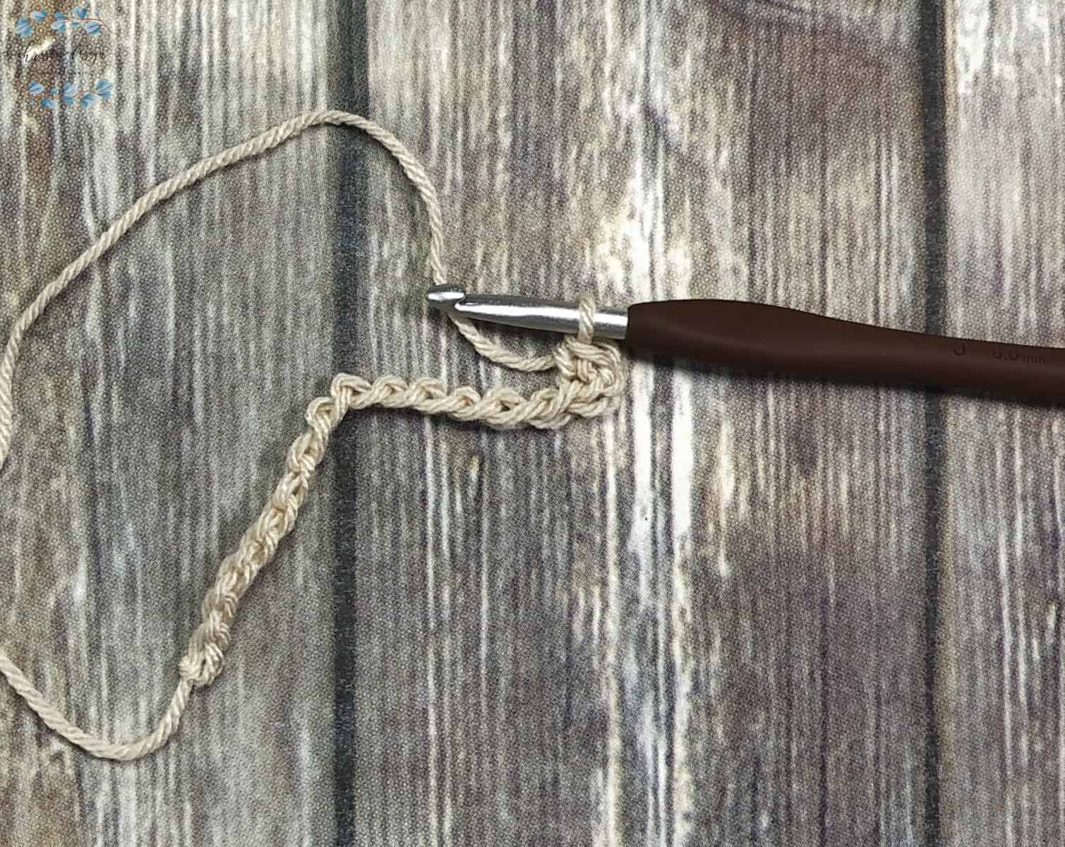 picture of single crochet in beige