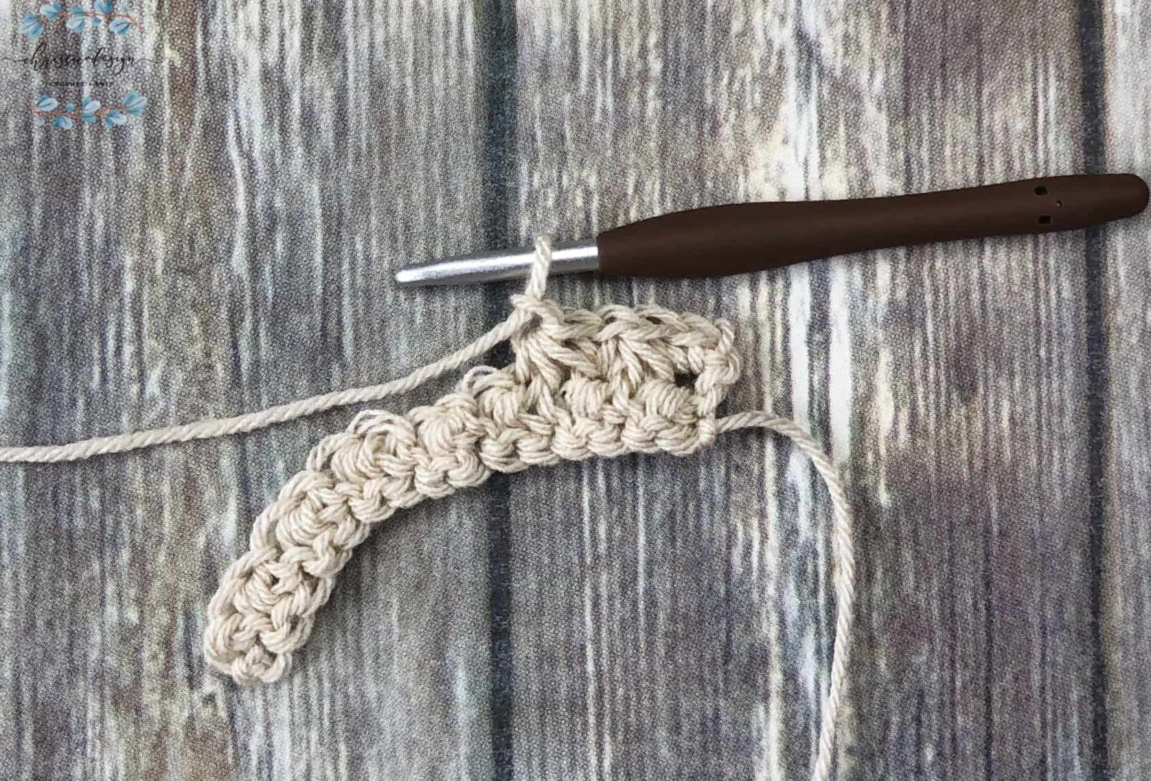 picture of second trinity stitch in row 2