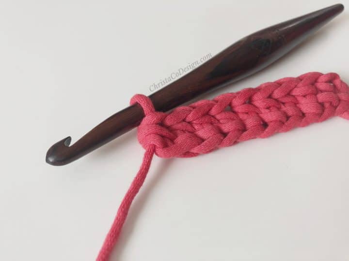 picture of chainless start half double crochet