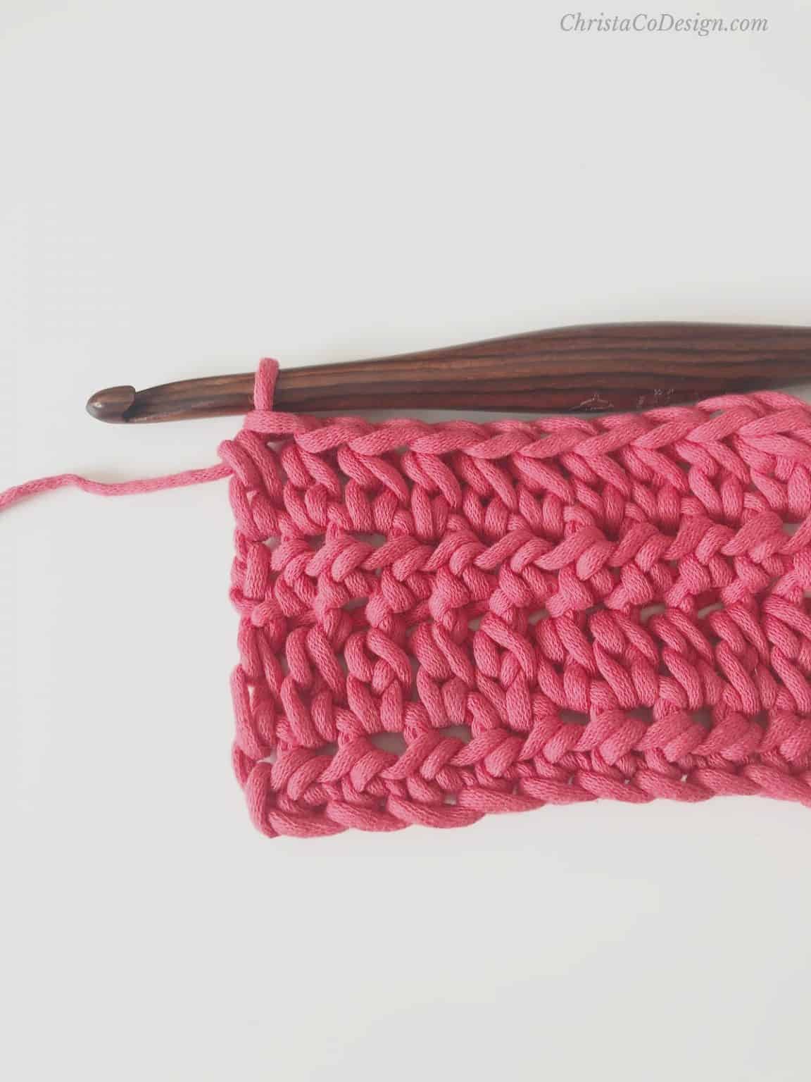 How to Crochet an Envelope Pillow Pattern the Piazza Pillow