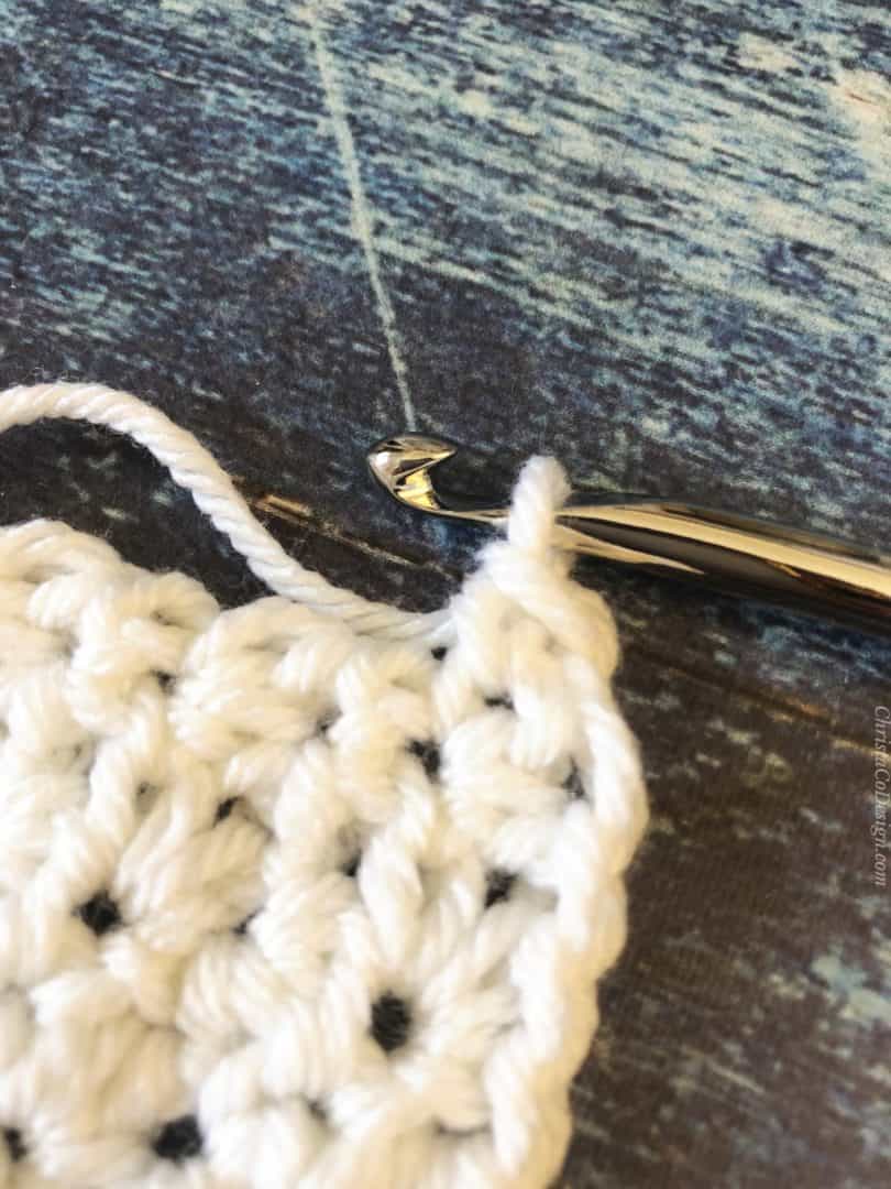 How to Add a Single Crochet Border to a Blanket Edge - ChristaCoDesign