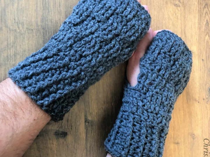 Man's crochet fingerless gloves pattern.