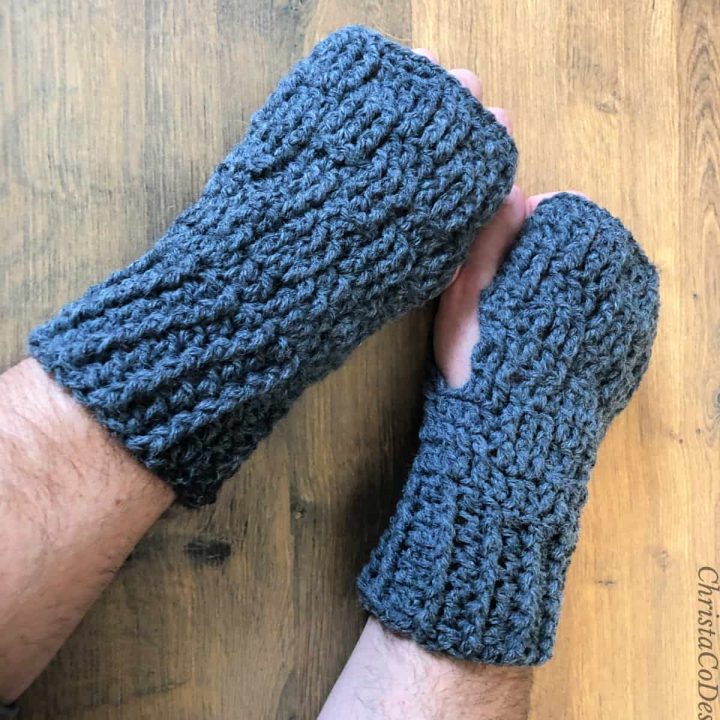 Man's crochet fingerless gloves pattern.