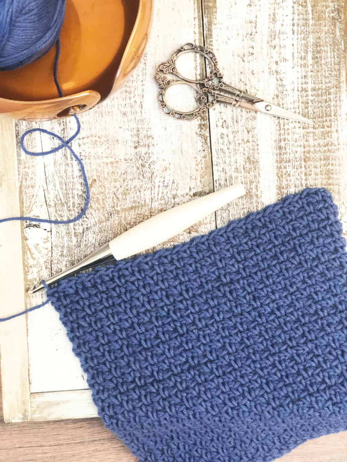 Easy Moss Stitch Dishcloth Free Crochet Pattern - ChristaCoDesign
