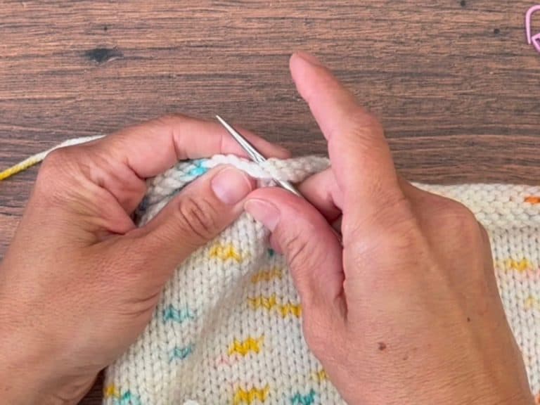 How To Pick Up And Knit On A Cast On Edge Tutorial Christacodesign How To Pick Up And Knit On A Cast On Edge Tutorial Christacodesign