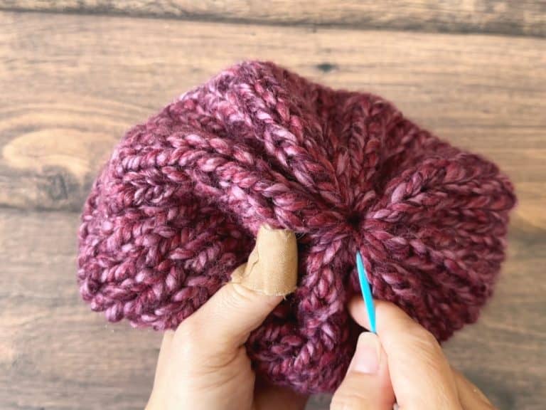 How To Knit Chunky Hat In The Round Beginner Tutorial - ChristaCoDesign