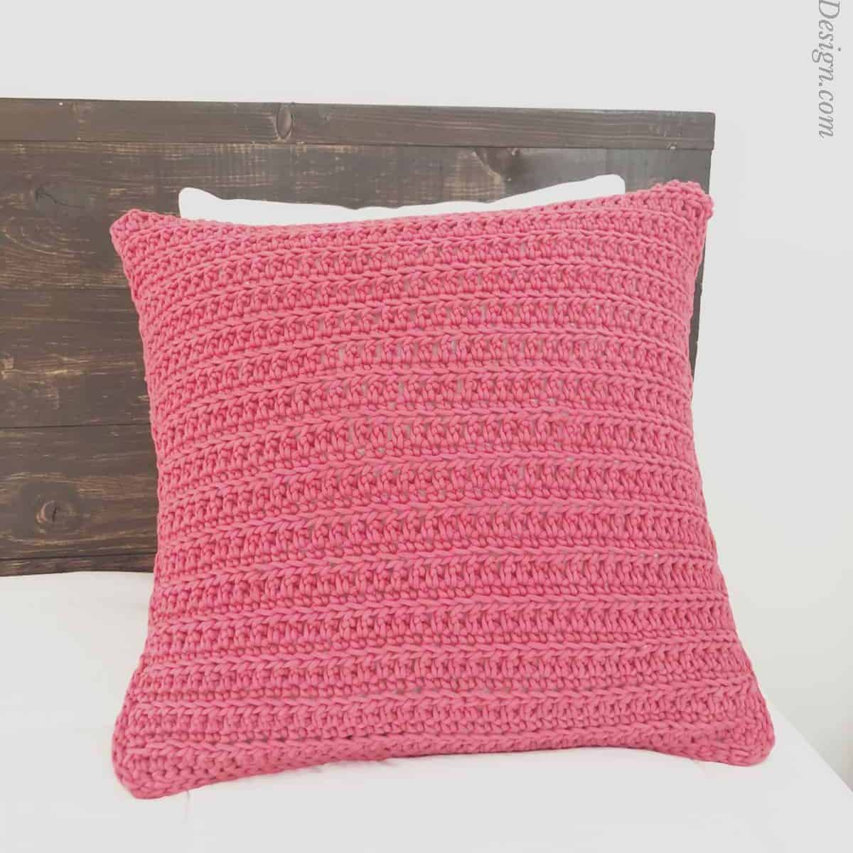 picture of red textured crochet envelope pillow