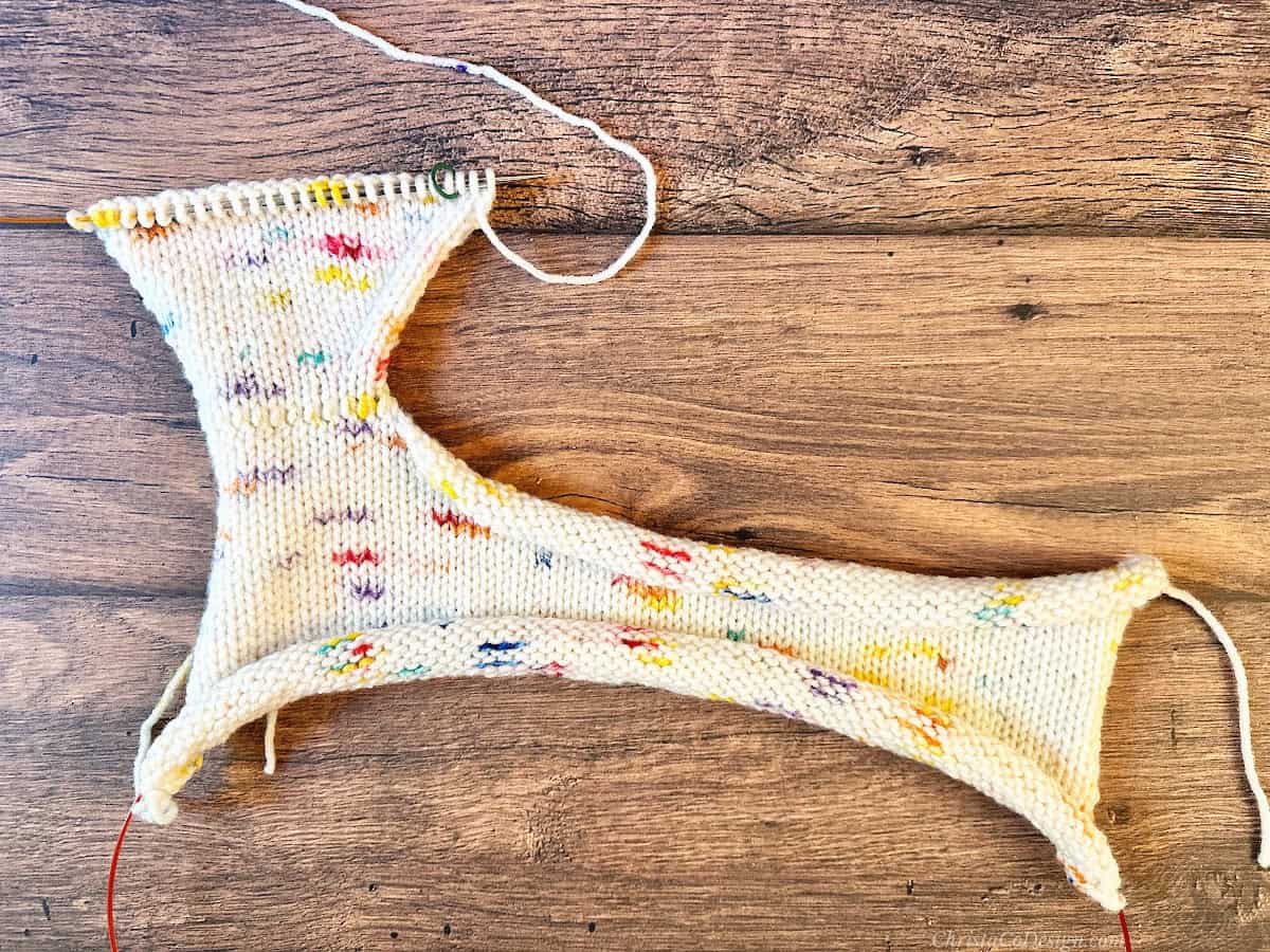 Left shoulder on sweater with increase.